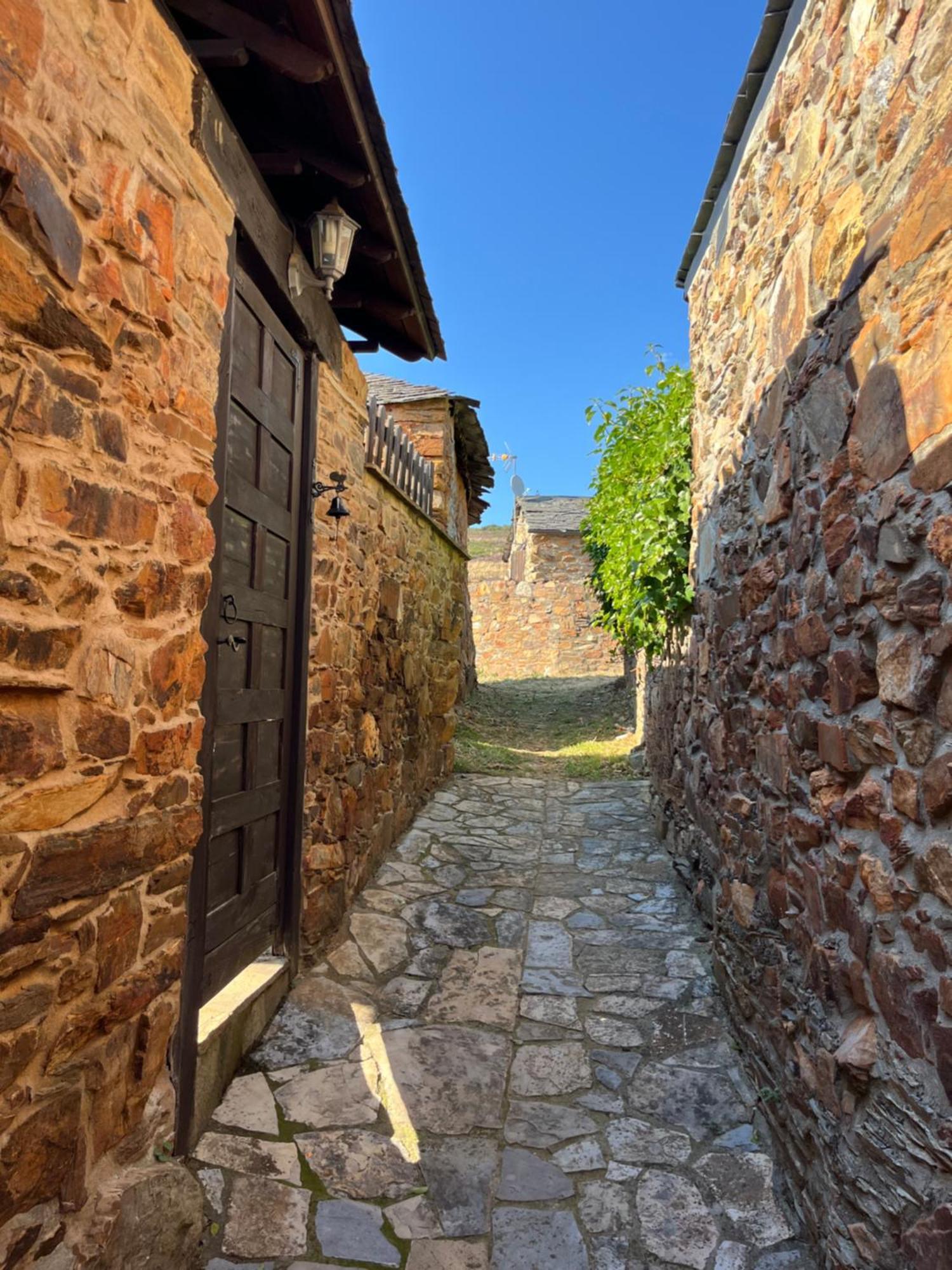 La Casina De Gelo Villa Riego de Ambros ภายนอก รูปภาพ